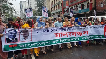 বিএনপিকে দুর্বল করতেই খালেদা জিয়াকে আটকে রাখা হয়েছে : রিজভী