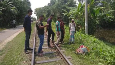 গফরগাঁওয়ে ট্রেনের ধাক্কায় বৃদ্ধ নিহত