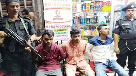 শামীম ওসমানের ছেলের ফেসবুক হ্যাকড করে টাকা দাবি, ৩ যুবক গ্রেফতার