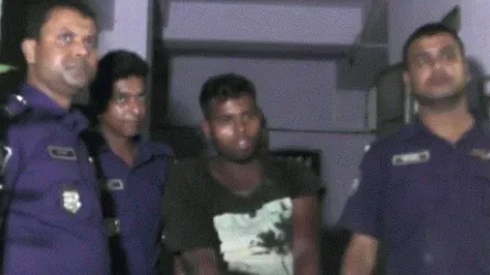 পুলিশের উপর মাদক কারবারীর হামলা