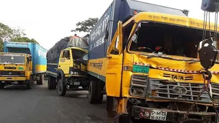 ঢাকা-চট্টগ্রাম মহাসড়কের গজারিয়ায় যানজটে চরম দুর্ভোগ