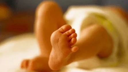 মায়ের সামনে পুকুরে ডুবে শিশুর মৃত্যু