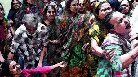 দাঁড়িয়ে মিলাদ পড়া নিয়ে বিরোধের জেরে সংঘর্ষে নিহত ১