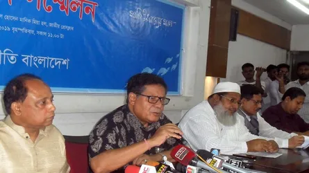 ‘জঙ্গী সনাক্তকরণ’ বিজ্ঞাপন নিয়ে যা বললেন পীযুষ বন্দ্যোপাধ্যায়