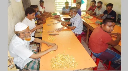 দেশের প্রথম সিটিগোল্ড তৈরি কারখানার গল্প