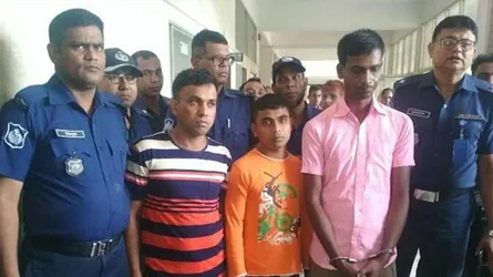 চলন্তবাসে গণধর্ষণ মামলায় ৪ জনের যাবজ্জীবন কারাদণ্ড