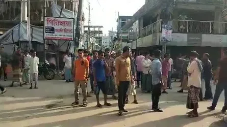 আ’লীগ নেতা হত্যার প্রতিবাদে বান্দরবানে হরতাল চলছে
