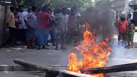 পল্লী বিদ্যুৎ অফিস ঘেরাও, রাস্তা অবরোধ