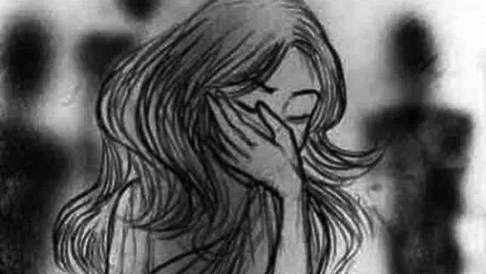 আপসের কথা বলে অন্তঃসত্ত্বাকে ধর্ষণ : ব্রাইট ফিউচারের এমডিসহ চারজনের বিরুদ্ধে মামলা