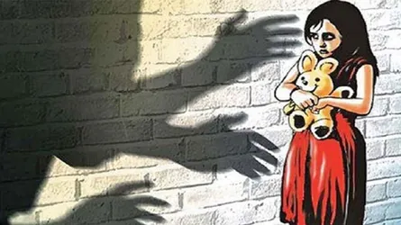 ৭ বছরের শিশুকে ধর্ষণের চেষ্টা