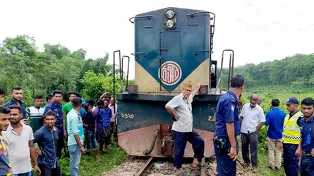 ৫ ঘণ্টা বন্ধ থাকার পর সিলেটের সাথে রেল যোগাযোগ স্বাভাবিক