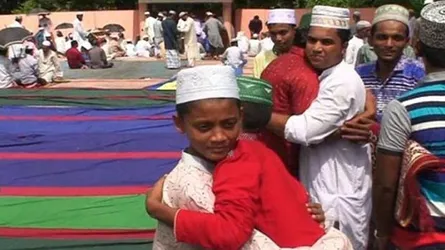 চাঁদ দেখা না গেলেও ৫ গ্রামে মঙ্গলবার ঈদ