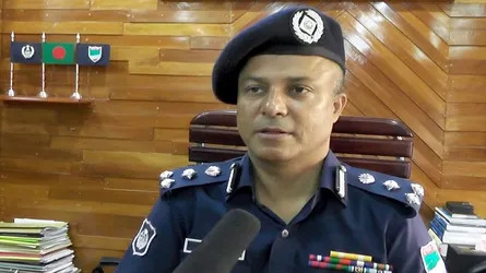 ঈদগাহ ও বিনোদন কেন্দ্রগুলোতে পুলিশের বাড়তি নিরাপত্তা থাকবে : খুলনা রেঞ্জ ডিআইজি