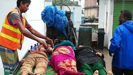 রূপগঞ্জে বাস-লেগুনা মুখোমুখি সংঘর্ষ নিহত ৪