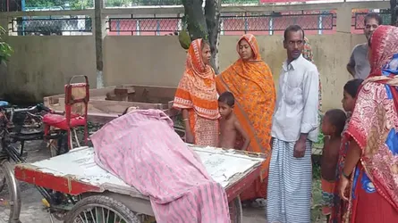 পুলিশ কনস্টেবল জামাতার ছুরিকাঘাতে শাশুড়ি নিহত