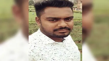 বাড়ি ফেরার পথে ট্রাকচাপায় যুবক নিহত