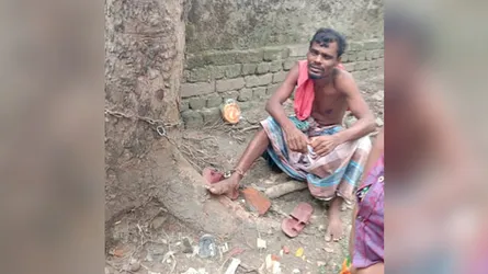 দাদন পরিশোধ না করায় জেলেকে শেকলে বেঁধে নির্যাতন