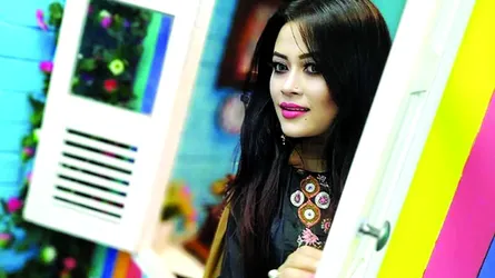 নাচ আর  নাটক নিয়ে  ব্যস্ত রুহী
