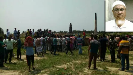 পুঠিয়ায় শ্রমিক নেতা খুন : প্রতিবাদে মহাসড়ক অবরোধ