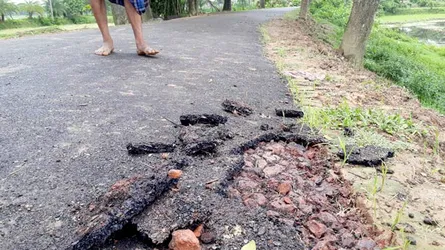 কাজ শেষ করতে না করতেই উঠে গেল রাস্তার পিচ