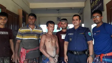 জেলে সেজে সাজাপ্রাপ্ত আসামীকে গ্রেফতার করলো পুলিশ