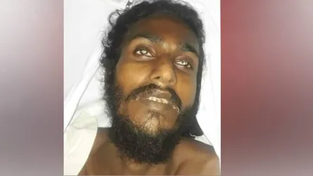 লাঠি নিয়ে তেড়ে আসায় মানসিক ভারসাম্যহীনকে পিটিয়ে হত্যা