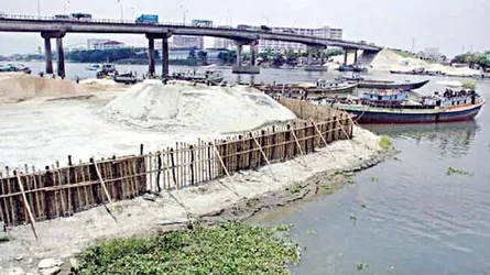 ‘এক টাকা কামাই করলাম তিন টাকা খাইয়া’
