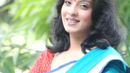 বোনকে হারানোর পর থেকে জন্মদিন পালন করেন না মৌ