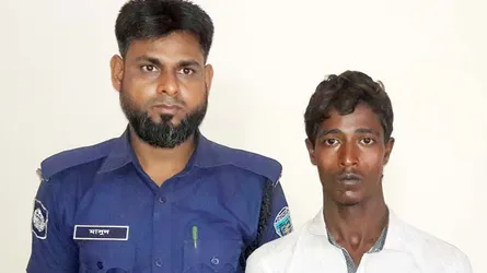 পাওনা ১ শ’ টাকা চাওয়ায় লাকসামে ছুরিকাঘাতে যুবককে হত্যা