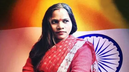 মুসলিম মেয়েদের প্রকাশ্যে গণধর্ষণ করতে হিন্দু পুরুষদের বললেন বিজেপি নেত্রী