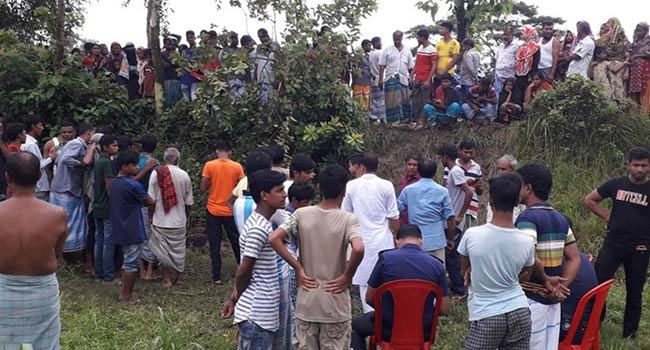 গলায় রশি পেঁচানো কিশোরের লাশ