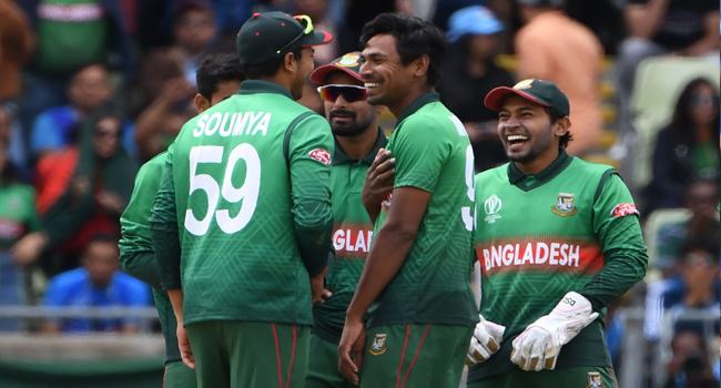 মোস্তাফিজের রাজসিক প্রত্যাবর্তনে ঘুরে দাঁড়ালো বাংলাদেশ