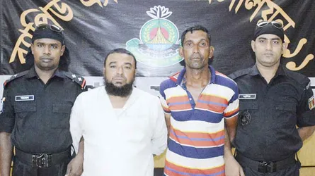 সোনারগাঁওয়ে ২ পরিবহন চাঁদাবাজ গ্রেফতার
