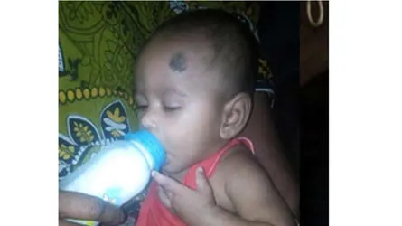দুধের শিশুকে বিক্রি করে দিলেন মা