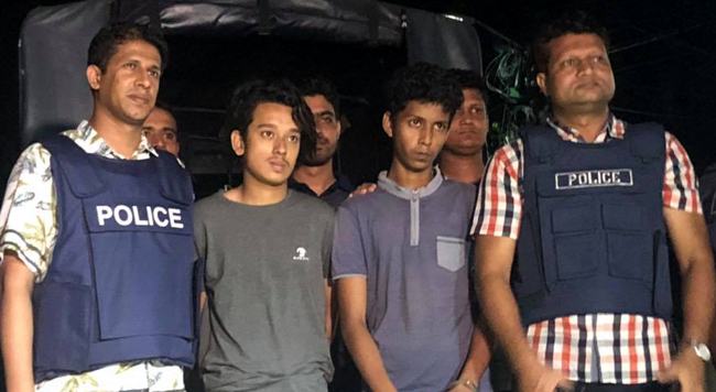 আলোচিত ‘স্টেপ সাগর’ গ্রেফতার
