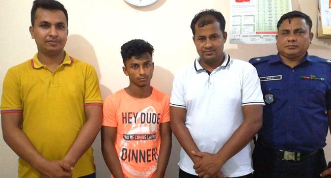 স্কুলছাত্রী ধর্ষণের অভিযোগে যুবক আটক