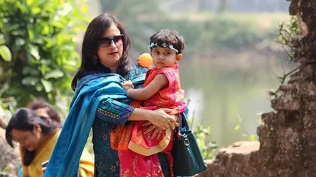 ডেঙ্গু জ্বরে সাবেক ইউএনও’র শিশু কন্যার মৃত্যু