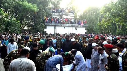রংপুরেই চির নিদ্রায় শায়িত হলেন এরশাদ
