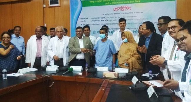হাসপাতাল ছেড়েছে সিরাতুল ইসলাম (ভিডিও)