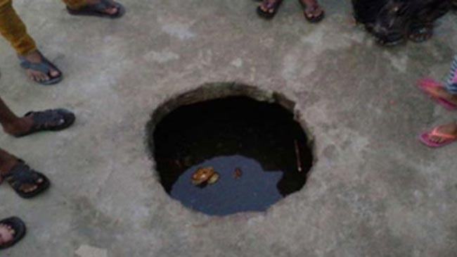 সেফটি ট্যাংকিতে নেমে  এক যুবকের মৃত্যু