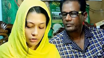 রিফাত হত্যা : তদন্তে আস্থা নেই মিন্নির বাবার