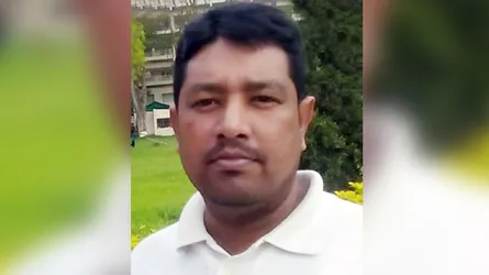 আগুন নেভাতে গিয়ে বিদ্যুৎস্পৃষ্টে শিক্ষক নিহত