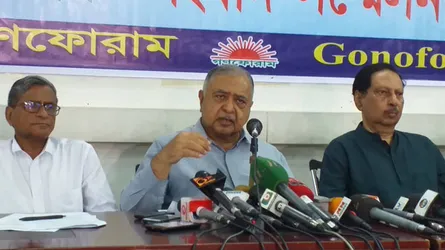 বানভাসী মানুষদের বাঁচাতে জাতীয় সংলাপ চেয়েছেন ড. কামাল