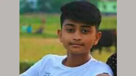টঙ্গীতে বাসায় ঢুকে স্কুলছাত্রকে হত্যা