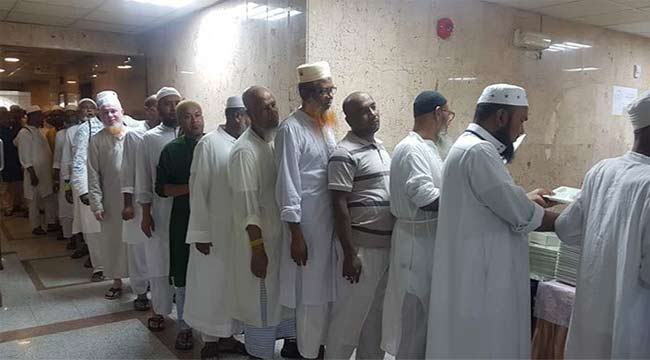 মক্কায় ১৪ রিয়ালে হাজীদের দুপুরের খাবার