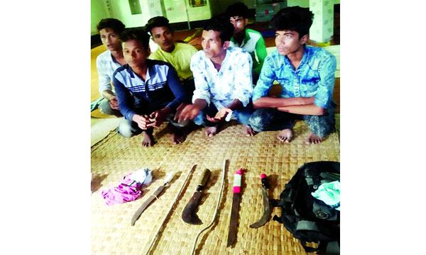 বরিশালে বেপরোয়া কিশোর গ্যাং