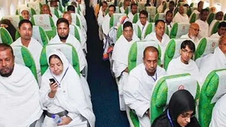 বাসা ভাড়া করা মদিনায়, ১০০ হজযাত্রীকে নিয়ে বিমান গেছে মক্কায়