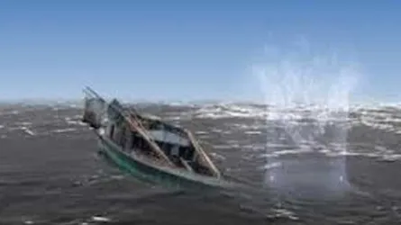 সাগরে ট্রলারডুবিতে ১৬ জেলে নিখোঁজ