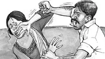 তাড়াশে ২ সন্তানের জননীকে পিটিয়ে হত্যার অভিযোগ