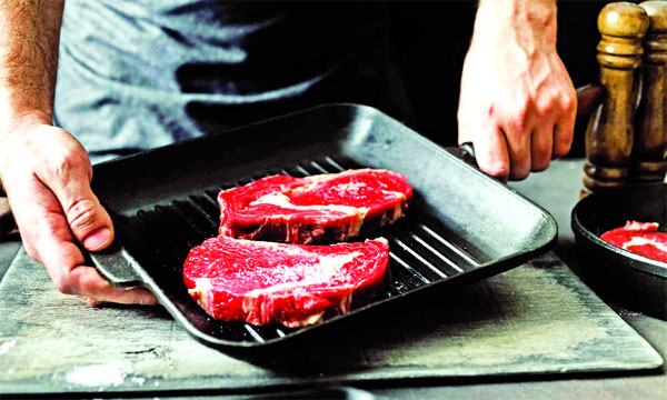 কোরবানির গোশত গ্রহণে সতর্কতা